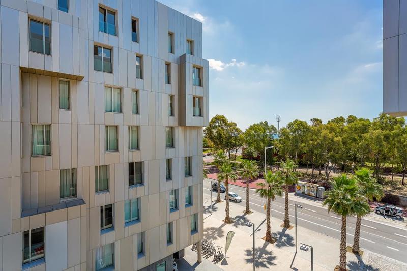 Urban District Apartments - Rambla Suites & Pool Barcelona Zewnętrze zdjęcie