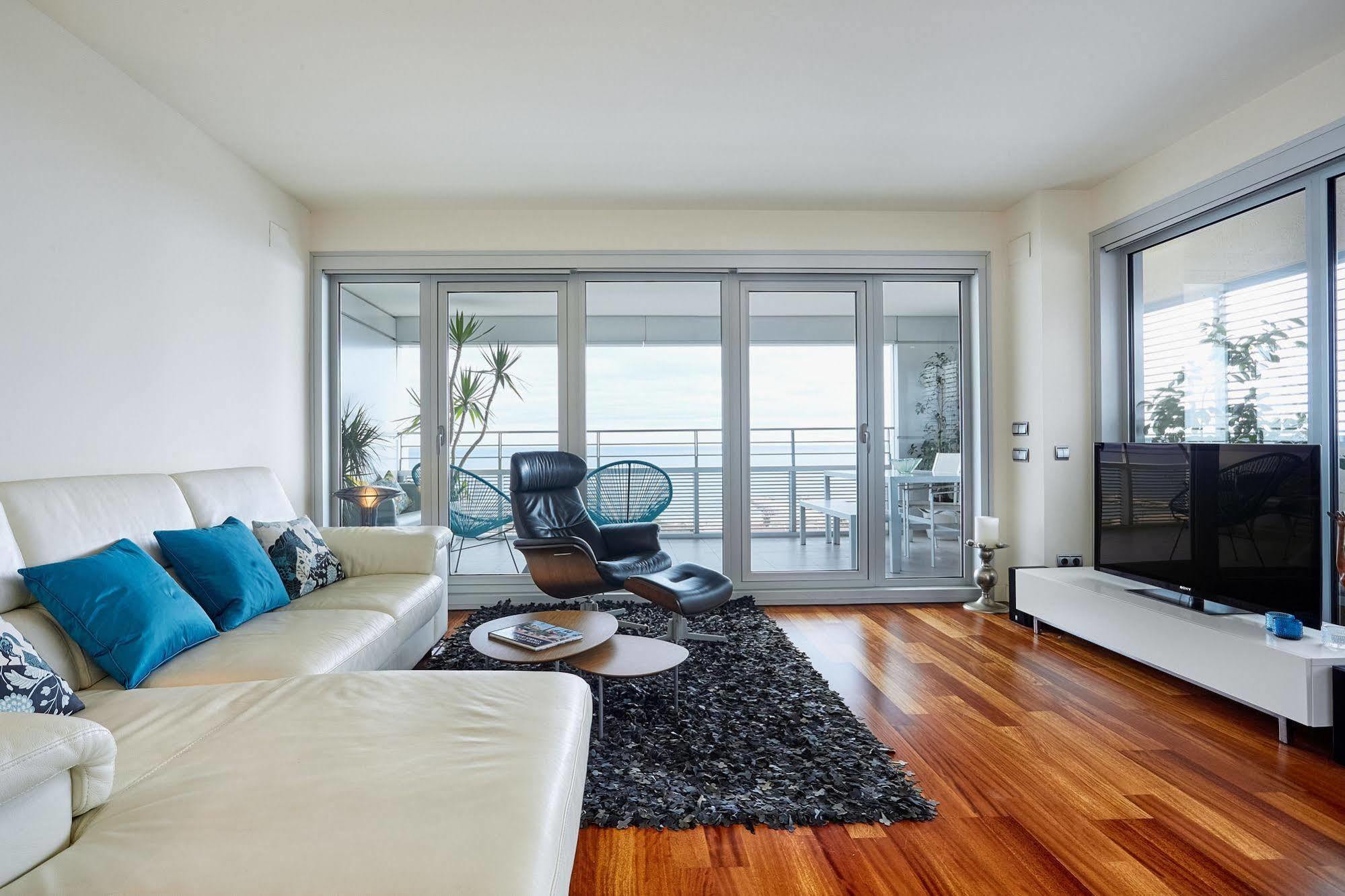 Urban District Apartments - Rambla Suites & Pool Barcelona Zewnętrze zdjęcie